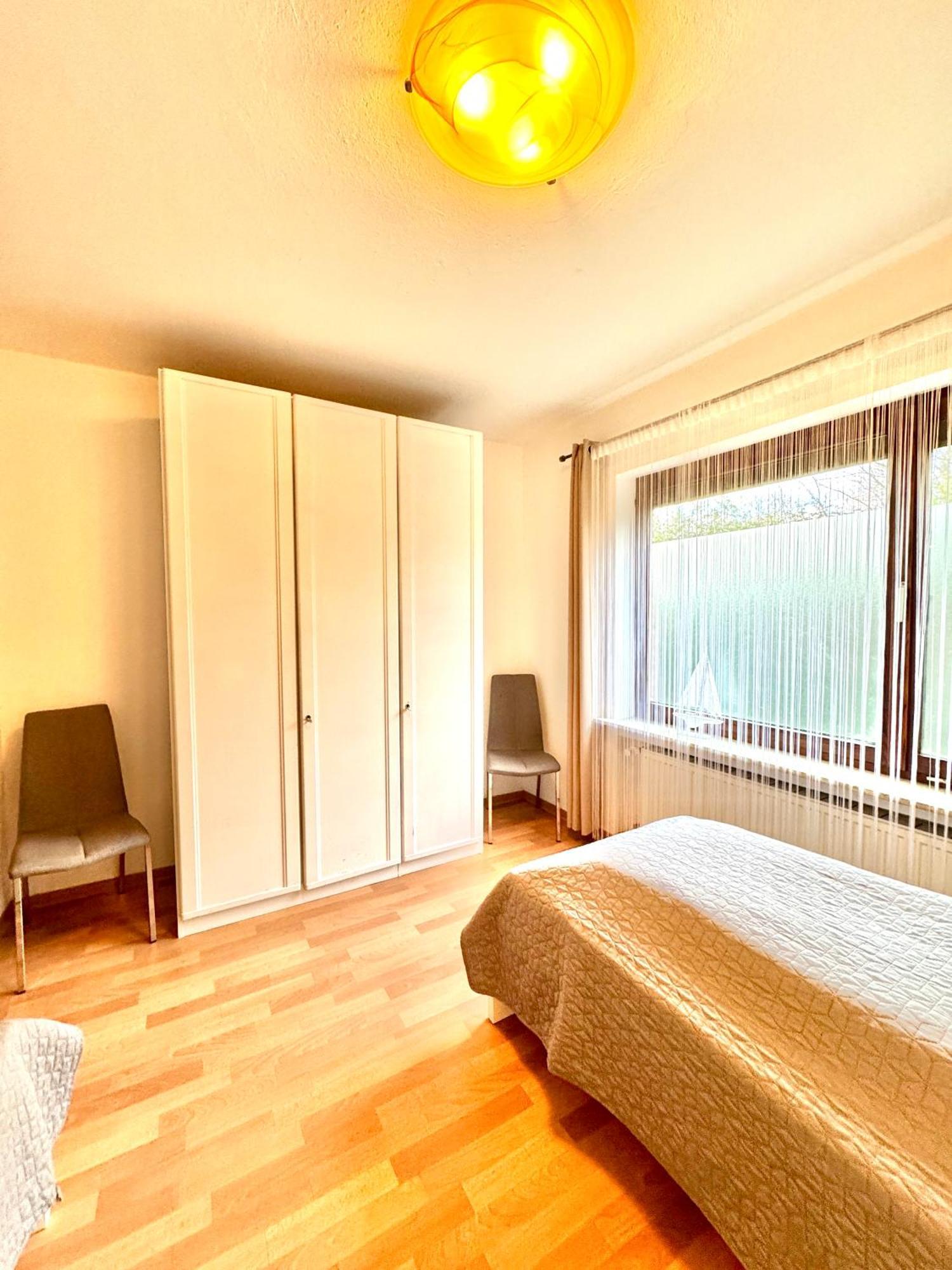 Moderne Ferienwohnung Brazil im EG mit eingezäuntem Garten und Terrasse in Südwestlage! Aurich  Exterior foto